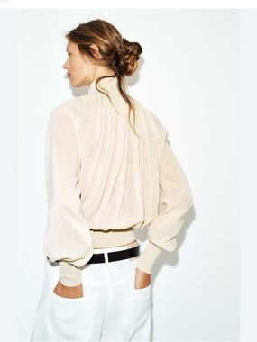 Banana Republic Pleated Jewel Neckline with keyhole detail Blouse